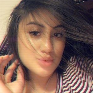 Meet your Posher, Alondra